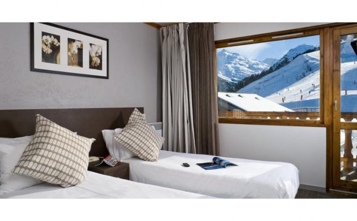 Hotel Le Mottaret, Meribel, Twin Bedroom